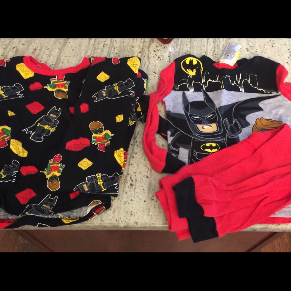Size 6 Batman & Robin Legos pjs bundle